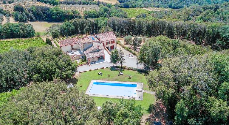 Rental apartment with pool — photo 5