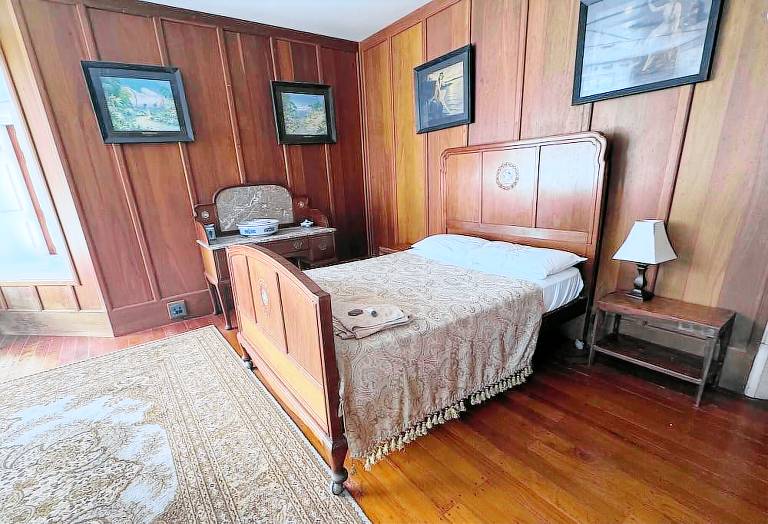 Accommodation Home Island