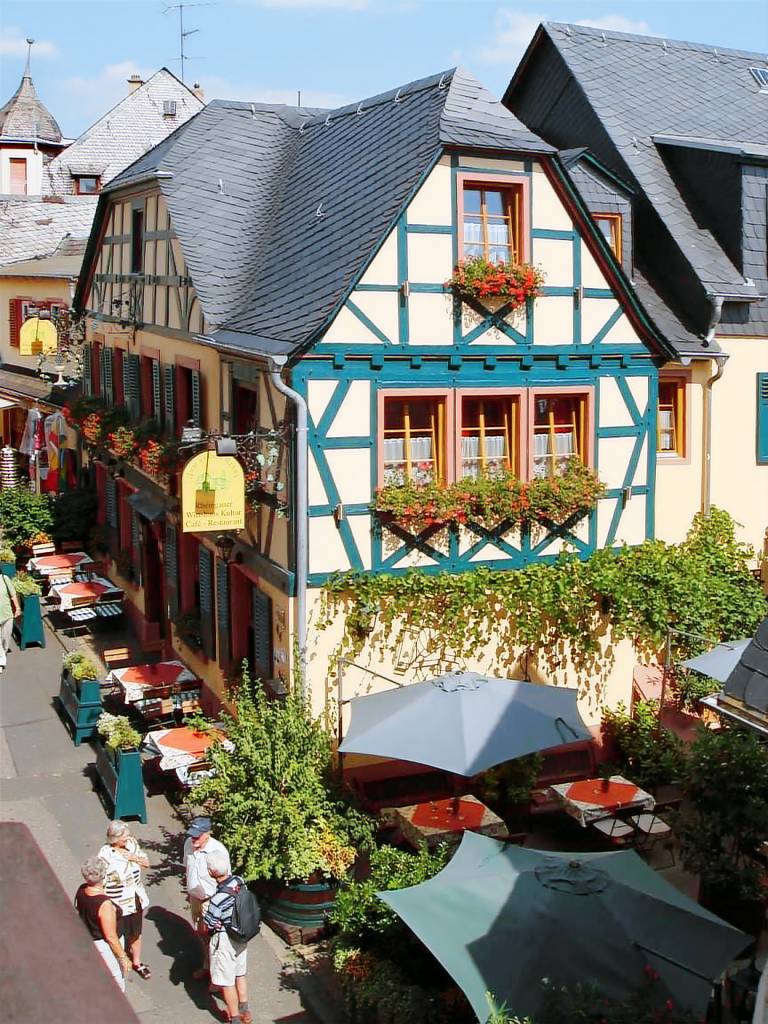 Historisches Weinhotel Zum Grünen Kranz in Ruedesheim am Rhein