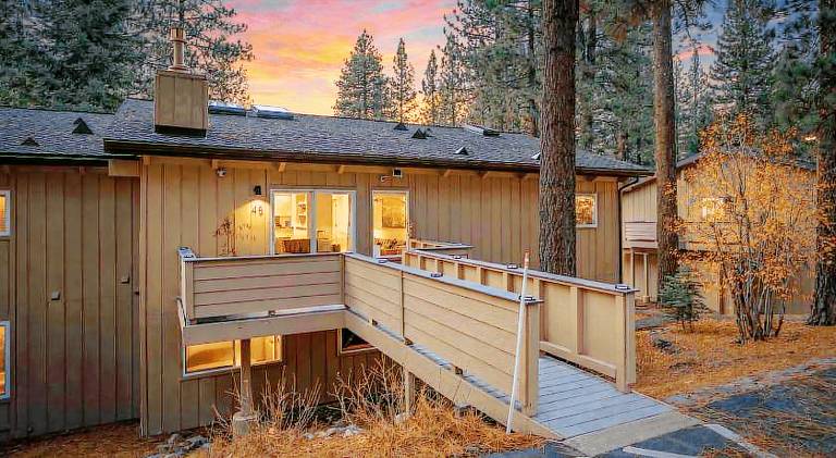 Lovely apartment | Pets allowed in South Lake Tahoe, CA