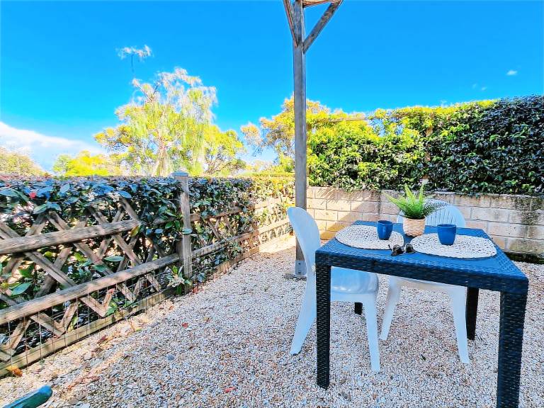 For romantic hours with fantastic views - Appartamenti Le Querce - Uva — photo 2