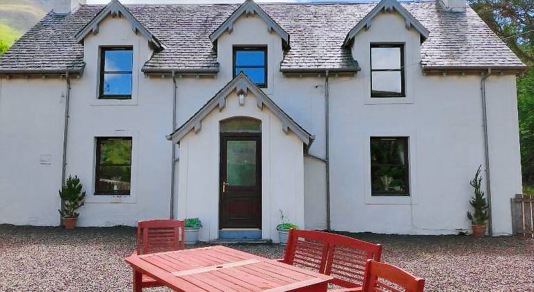 Vacation home with 3 rooms for 8 persons in Stirling