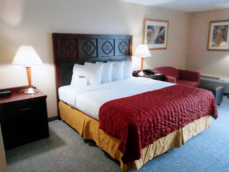 Baymont by Wyndham Florida Mall — photo 2