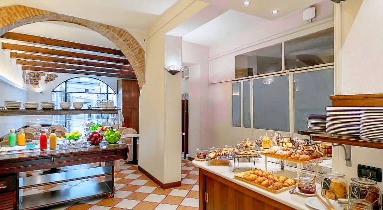 A Casa Dei Gonzaga, MantegnaHotels — photo 5