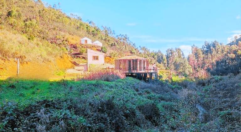 Vacation home with pool — photo 4