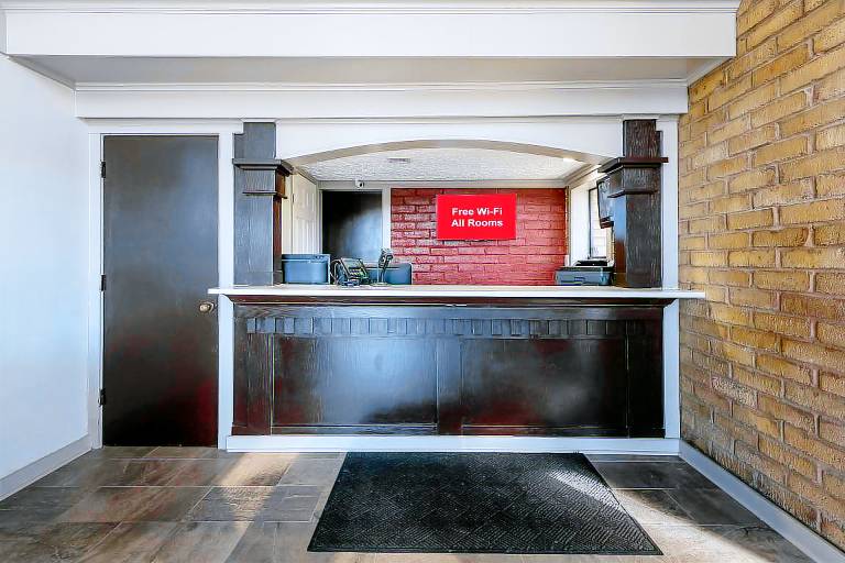 Red Roof Inn Monroe — photo 4