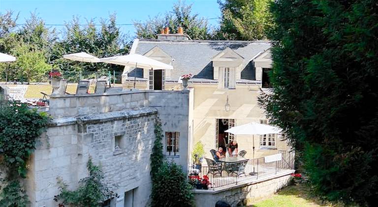 Villa with pool in Chinon
