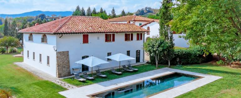 Family-friendly villa with yard | Dogs allowed — photo 2