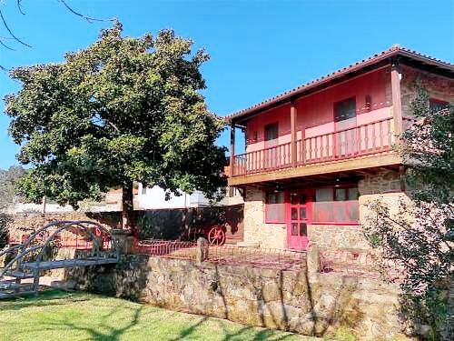 Villa Paredes de Coura