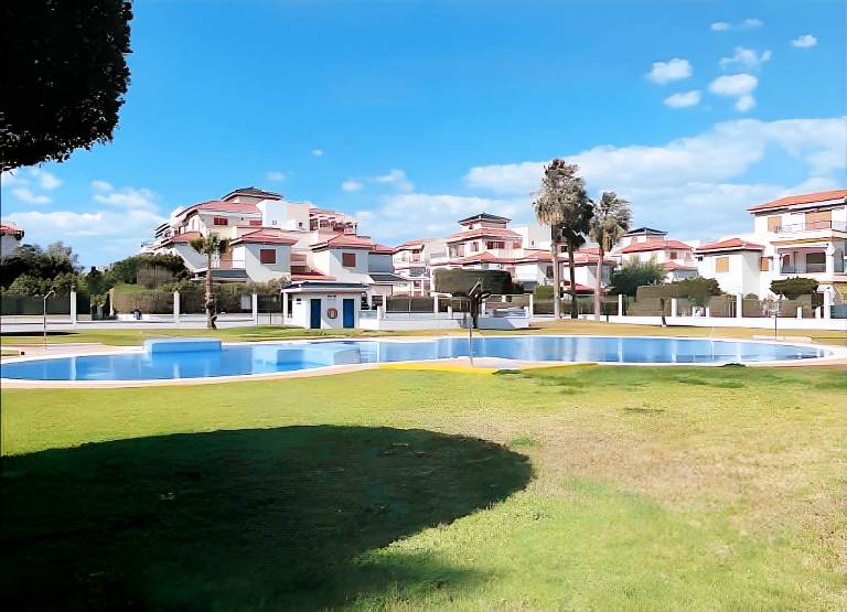 Charming holiday apartment with pool | Next to the beach | Pets allowed — photo 3