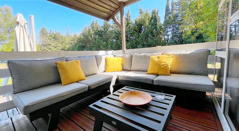 Avignon, joli chalet en campagne tres proche de la ville — photo 3