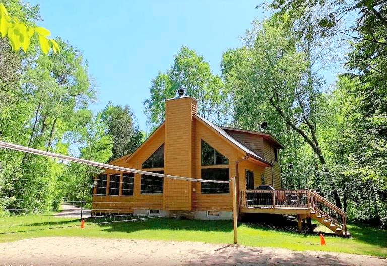 Cabin Thompsonville