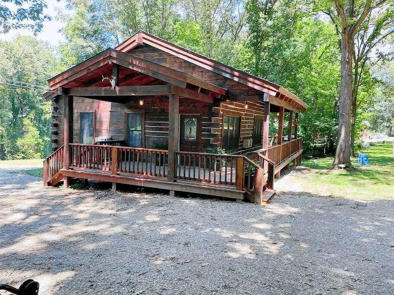 Cabin Anna