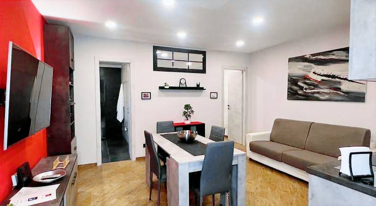 Apartment | Next to Piazza Dante — photo 3