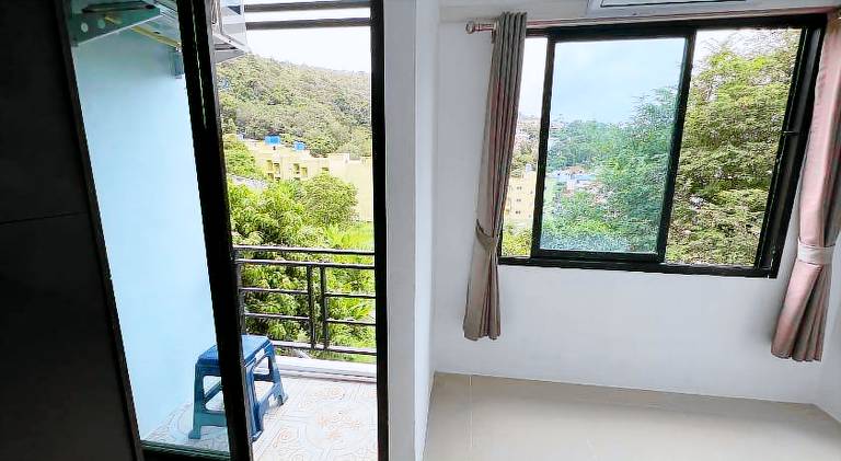 Beautiful serviced apartment with barbecue | Perfect for remote work | Dogs allowed — photo 4