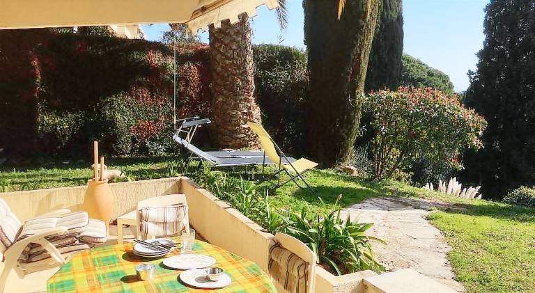 Fully equipped lovely apartment with barbeque, patio & pool | Dogs allowed — photo 3