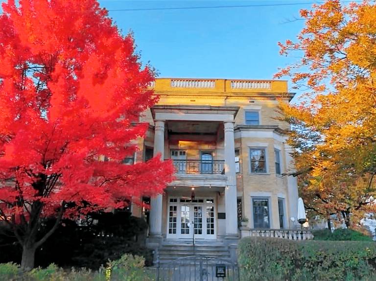 House  Allentown