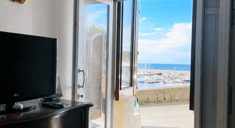La nuova casetta del mago in Ischia