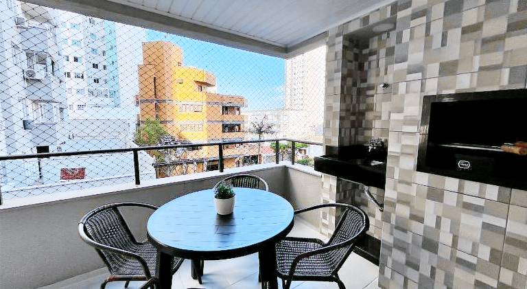 Rental apartment with 3 rooms for 9 persons in Balneário Camboriú