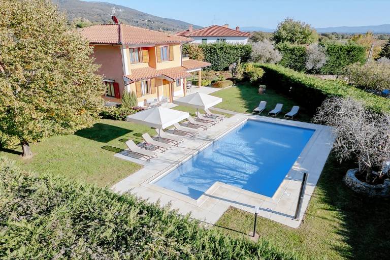 Fully equipped pleasant villa with pool, garden & BBQ | Nature view | Pet-friendly — photo 2