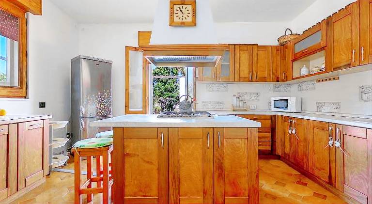 Ample villa with garden, grill & terrace | Pets are welcome — photo 3