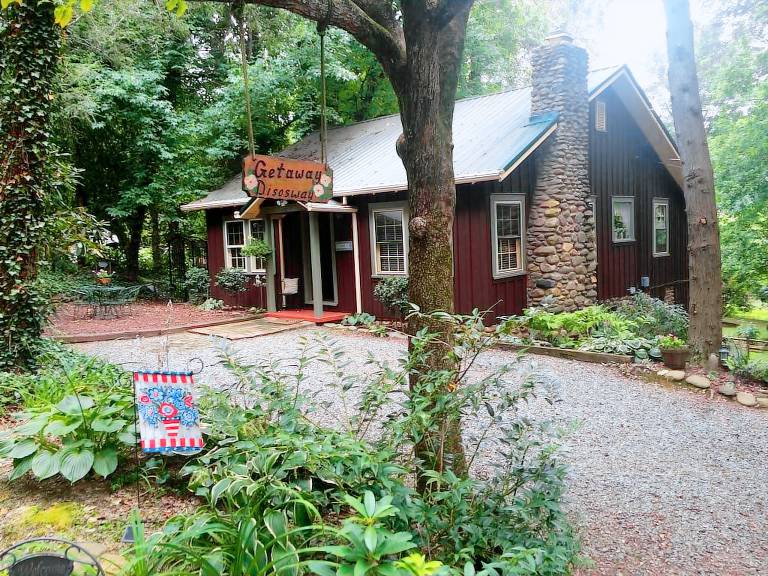 Cottage  Black Mountain