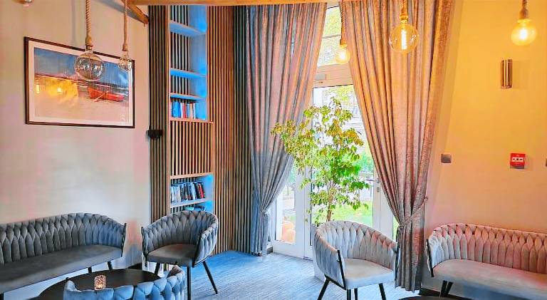 Wonderful serviced apartment with hot tub, pool & sauna | Close to the beach | Pets allowed — photo 5