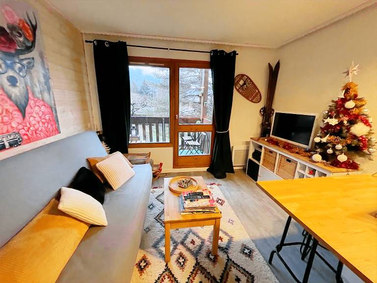 Children-friendly wonderful studio with barbeque | Mountain view | Next to the ski | Dogs allowed — photo 3