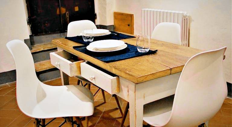 Holiday apartment with 1 room for 4 persons in Montepulciano