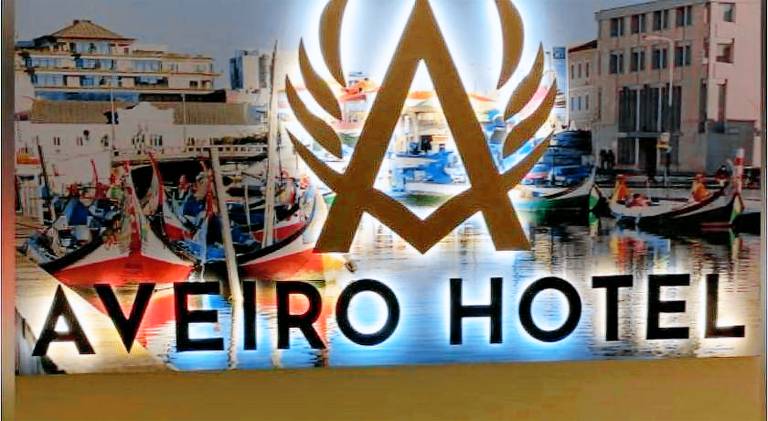 Aveiro Hotel