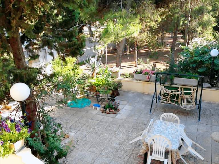 Child-friendly holiday apartment with yard | Next to the beach | Pets are welcome — photo 5