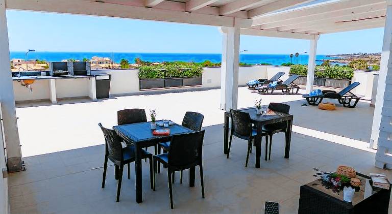House with terrace, barbeque & pool | Close to the beach | Pet-friendly — photo 4