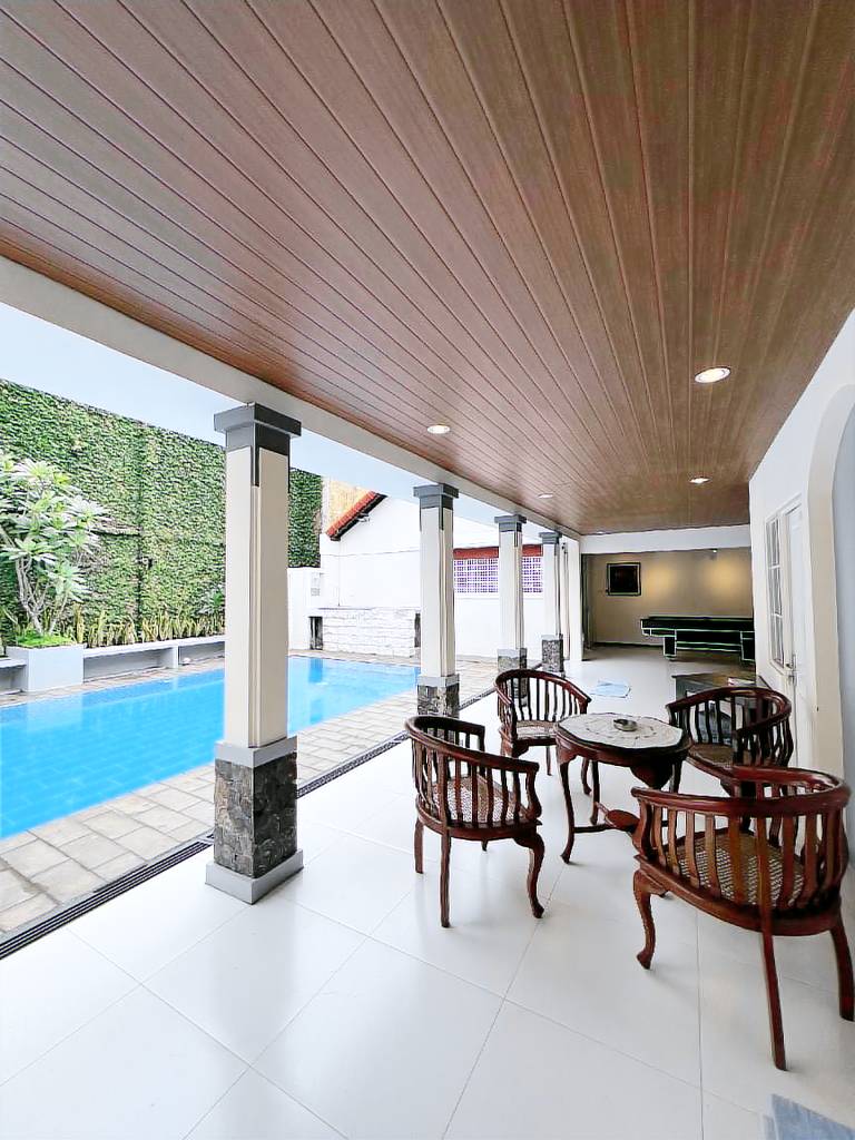 600 m² Villa