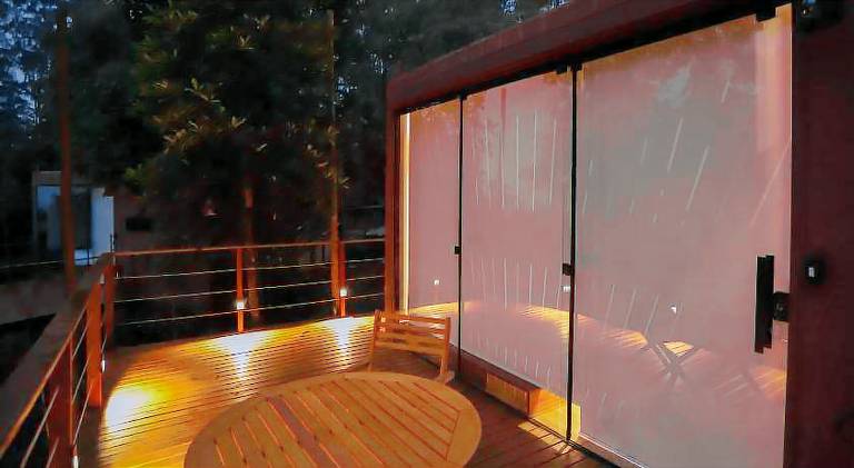 Deck Tiny House — photo 3