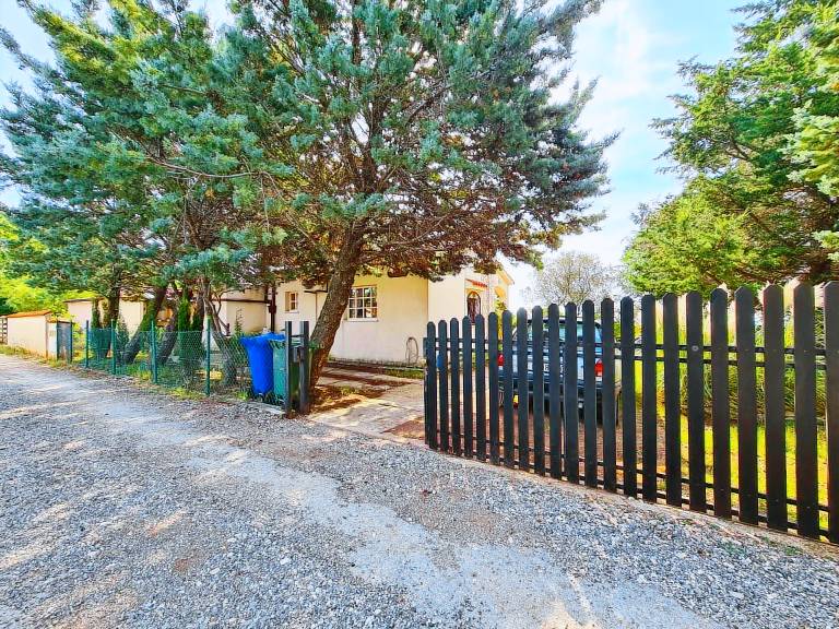 Family-oriented nice vacation home with patio & barbecue | Sea view | Pets allowed — photo 5