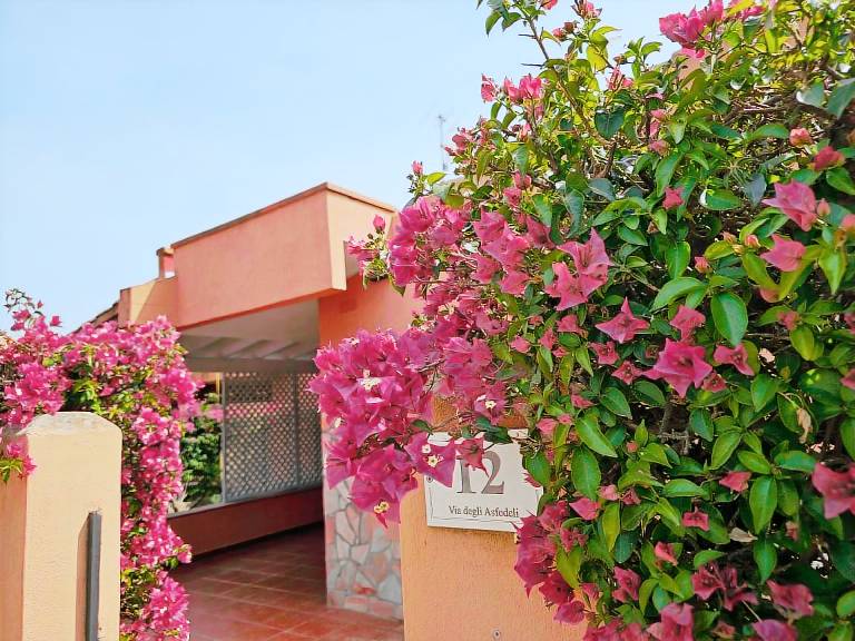 Ferienwohnung in Costa Rei, Cagliari für max. 4 Personen Ferienwohnung in Costa Rei, Cagliari für max. 4 Personen