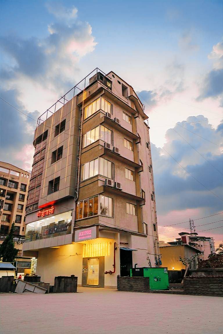 ATITHI DELUXE ROOMS