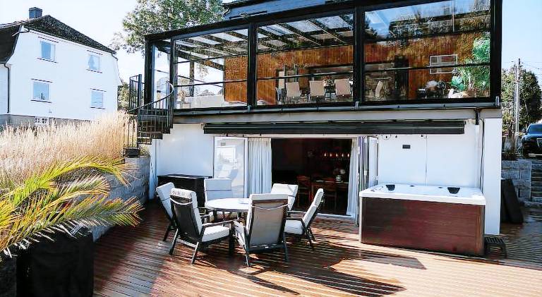 Rental apartment with pool & hot tub | Pet-friendly — photo 4