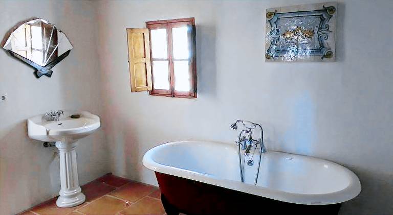 Fully equipped nice villa with private pool, terrace & BBQ | Pets are welcome — photo 3