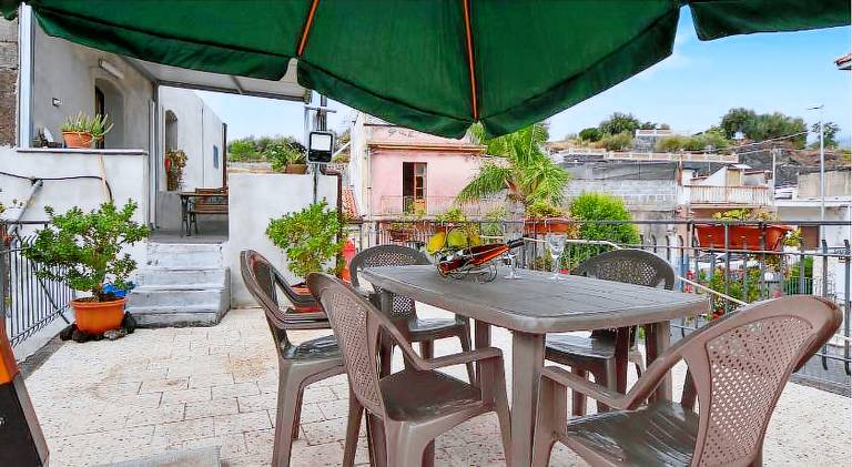 Holiday apartment with 2 rooms for 6 persons — photo 4