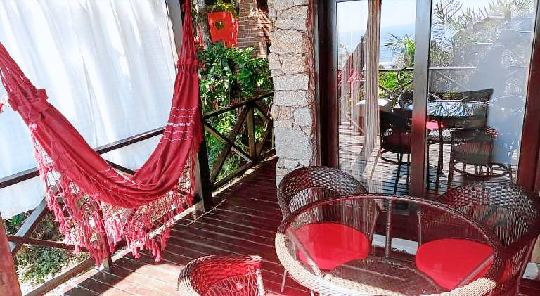 Serviced apartment with barbecue & patio — photo 5