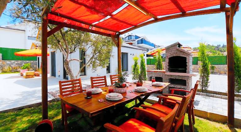 Villa with grill, garden & private pool — photo 5