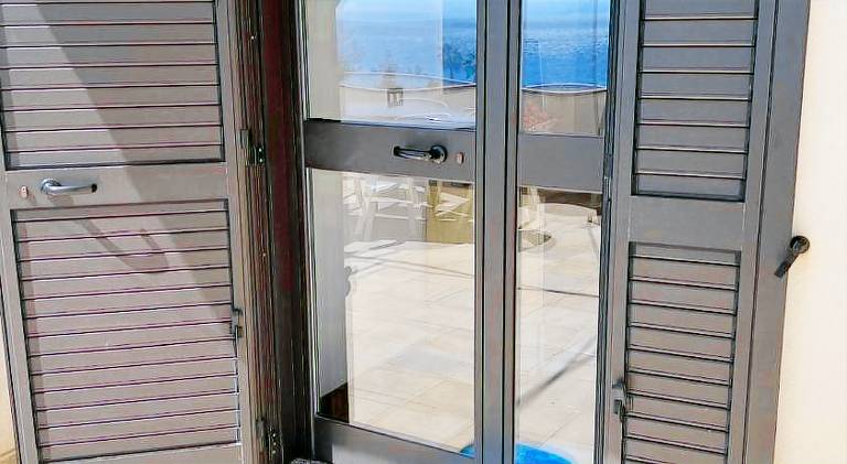 Rental apartment with hot tub, yard & terrace | Next to the beach | Pet-friendly — photo 5
