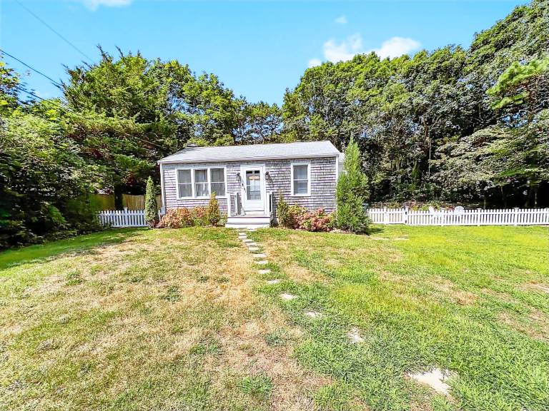 Children-friendly house with BBQ | Next to the beach | Pets are welcome — photo 2