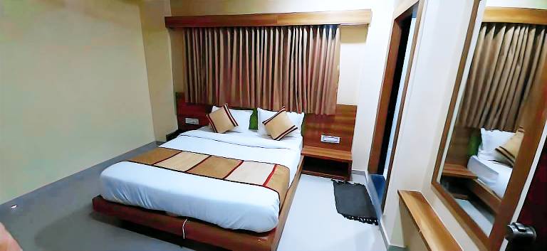 Hotel Mansarovar — photo 2