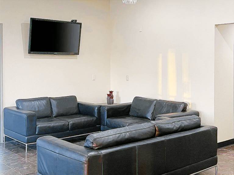 Econo Lodge Inn & Suites Sweetwater I-20 — photo 5