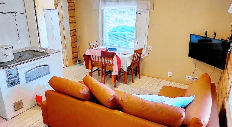 Chalet with 1 room for 4 persons — photo 3