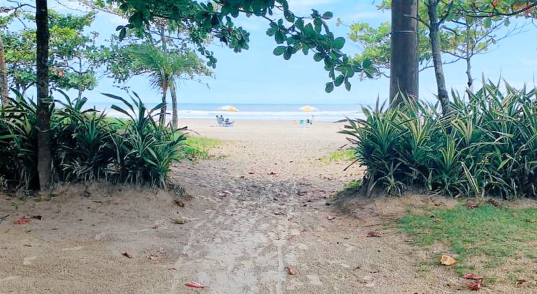 Apartment with pool | Close to the beach | Dogs allowed in Bertioga