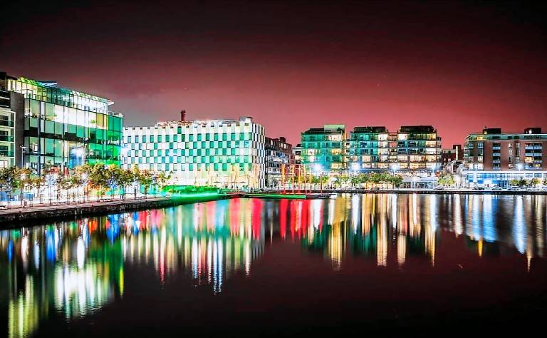 House Grand Canal Dock