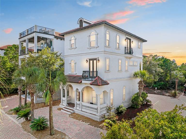 Wonderful house with terrace | Pets are welcome in Seaside, FL